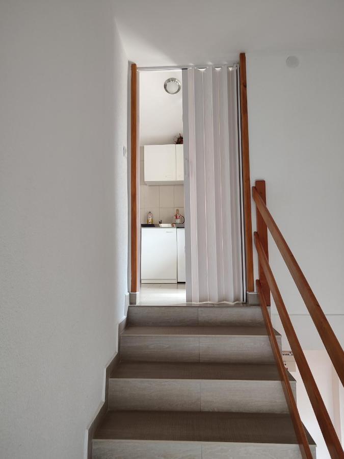 Guest House Josipovic Korenica Exterior photo